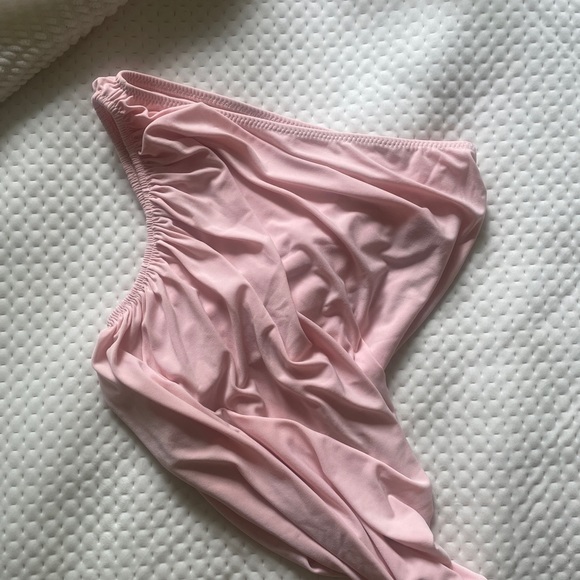 Norma Kamali top small blush pink - Picture 8 of 8